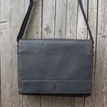 A4 Umhängetasche Baltimore