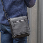 Kleine Umhängetasche Brisbane