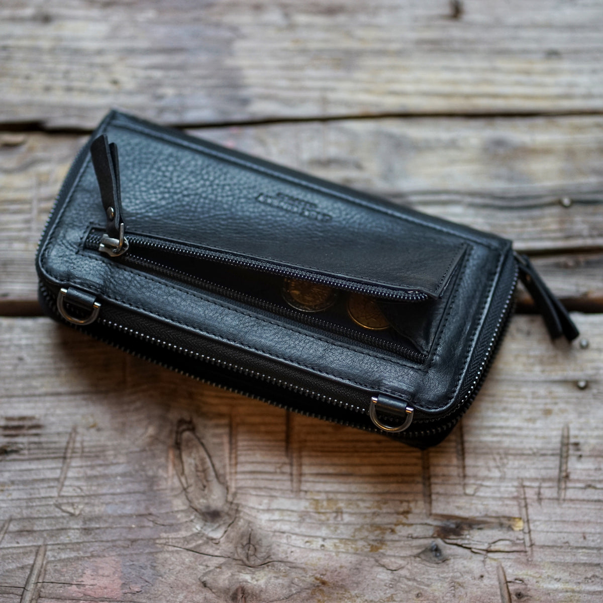 Handy-Börse zum Umhängen